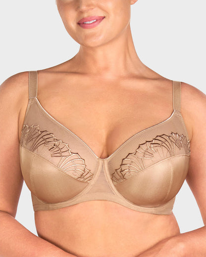 Plus-Size Pearl Shimmer Lace Minimizer Bra