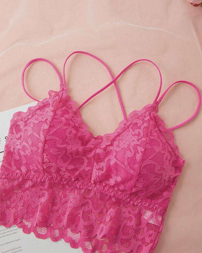 Conjunto Romántico de Bralette y Panty de Encaje