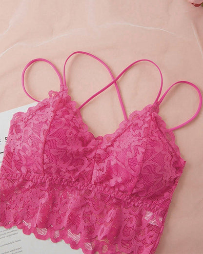Conjunto Romántico de Bralette y Panty de Encaje