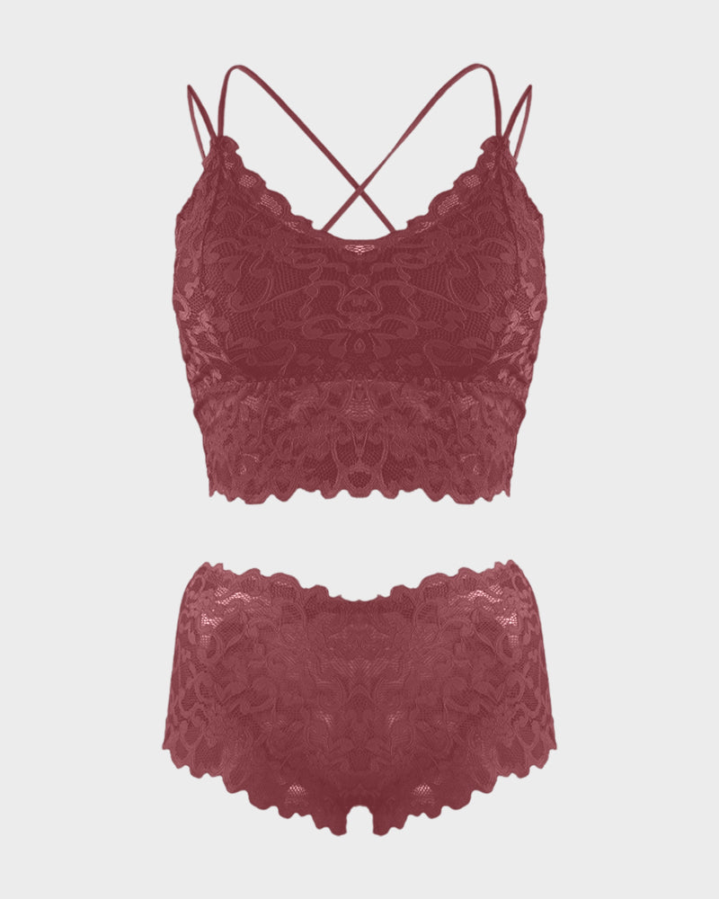 Conjunto Romántico de Bralette y Panty de Encaje